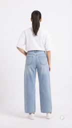 Light Blue Denim Loose Jeans | P55525